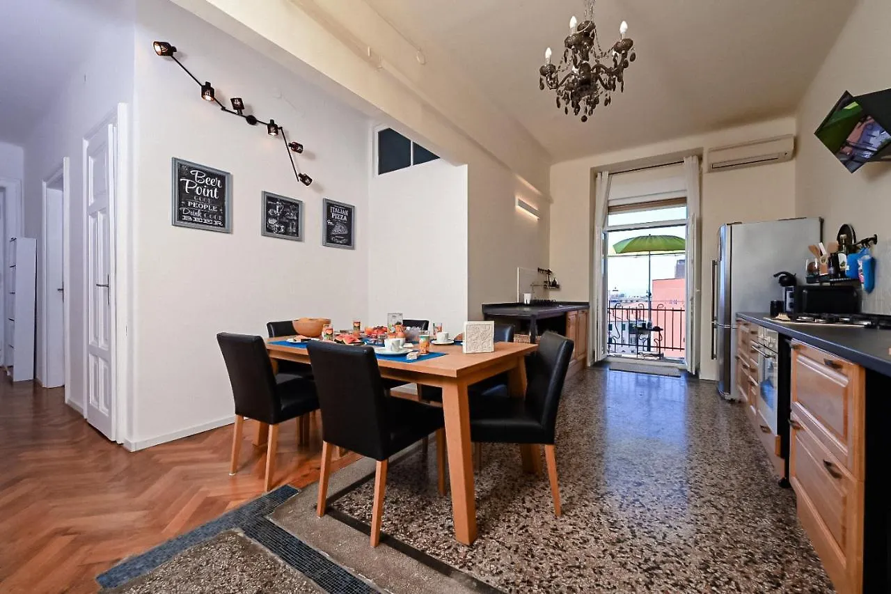 '2R' City Center Holidays And Workstays Ριέκα 0*,  Κροατία