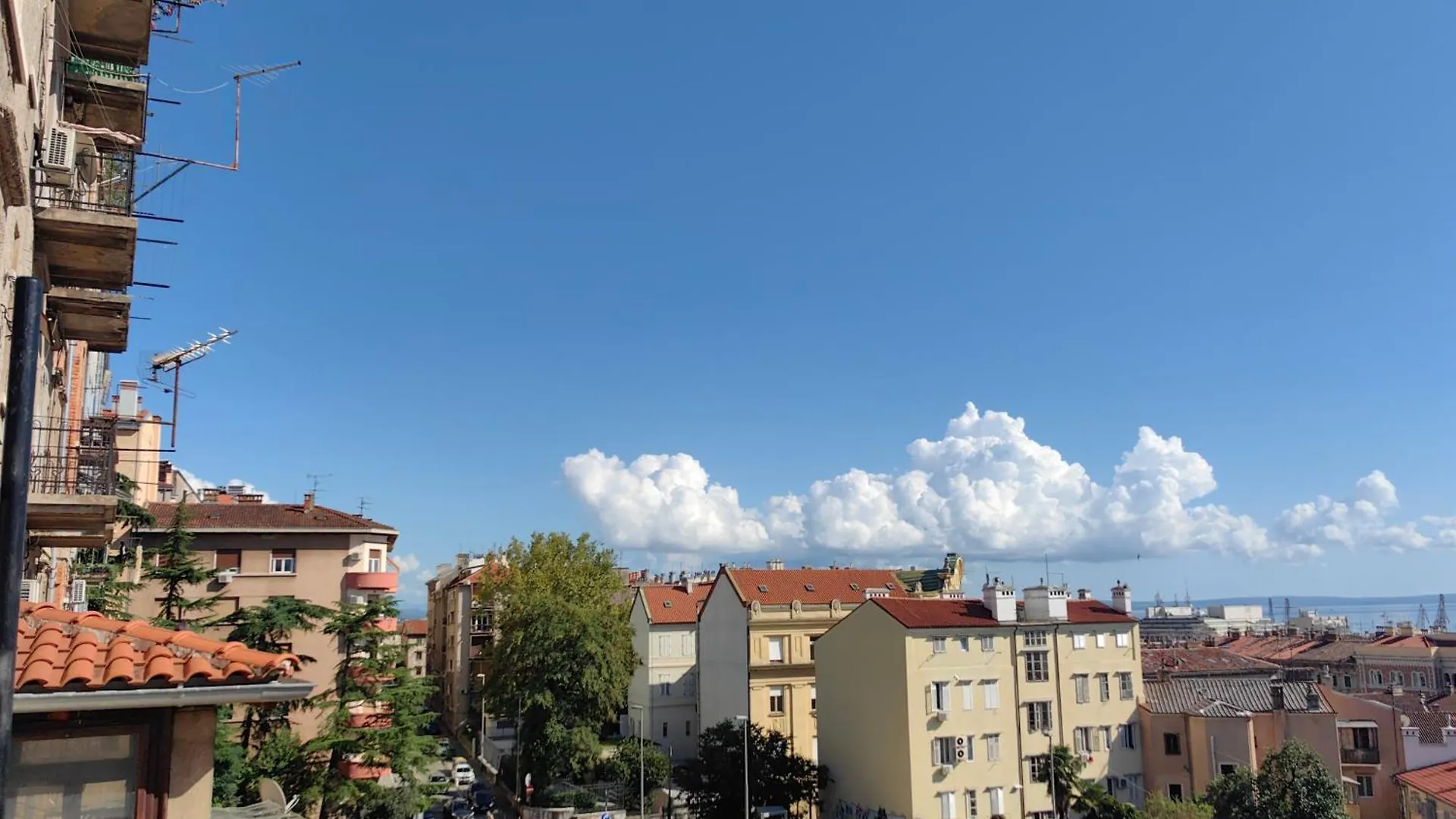 Apartment '2R' City Center Holidays And Workstays Rijeka